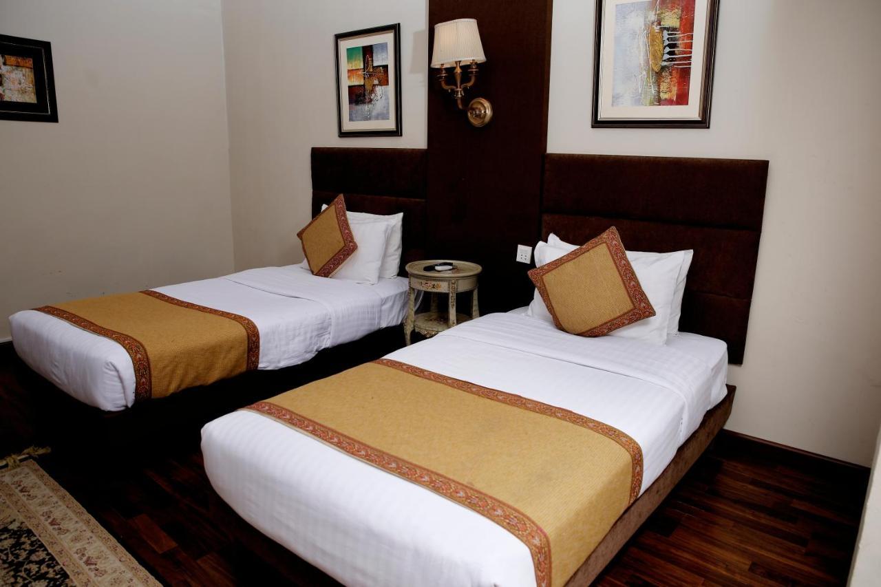 Ambassador Suites & Hotel Islamabad Exterior foto