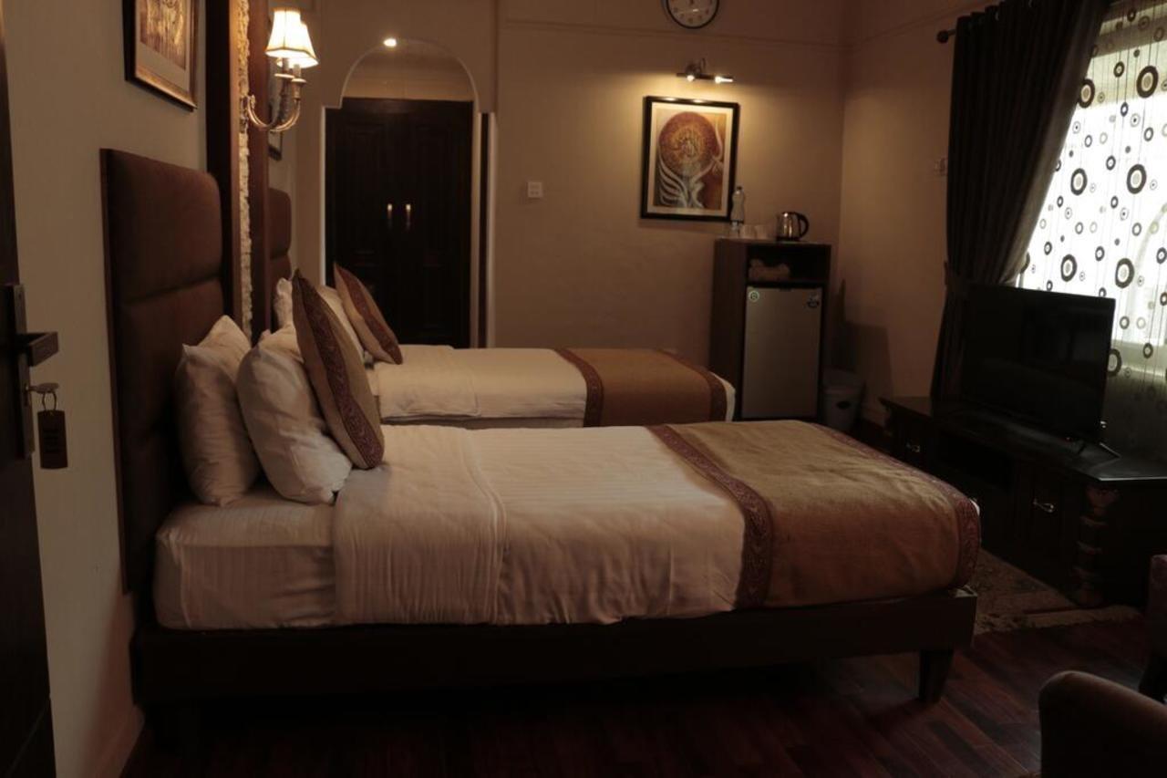 Ambassador Suites & Hotel Islamabad Exterior foto